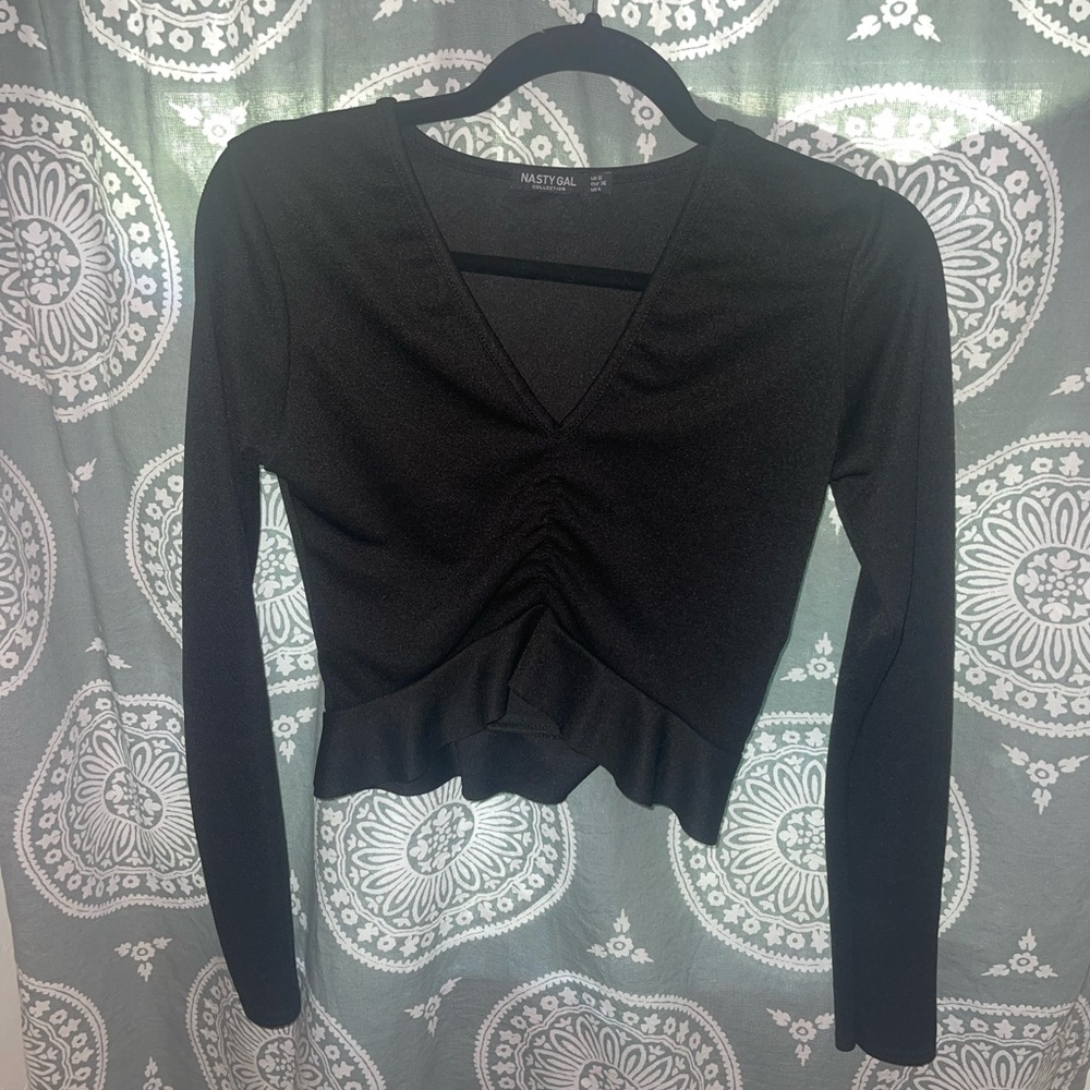 Nasty Gal Frill Hem Long Sleeve Crop Top - Picture 1 of 2
